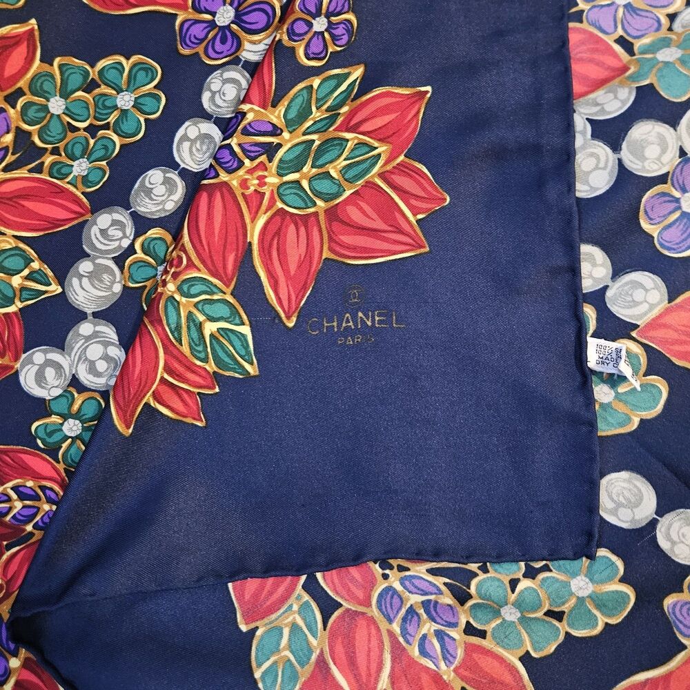 Chanel (Authentic) Multicolor Jewel Floral Print Large Silk Scarf w/ Tag VGUC - Picture 4 of 8